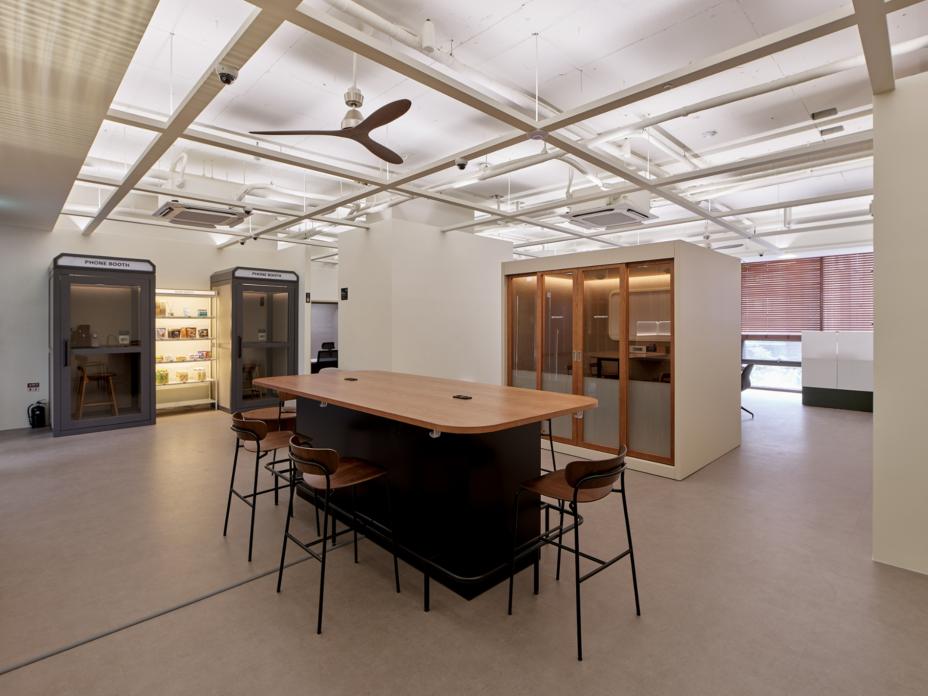 집무실 영등포점 내부 전경.(사진=KT에스테이트)