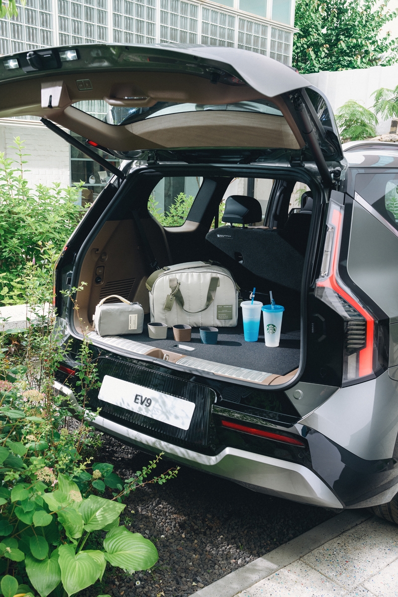 ‘EV9’ 굿즈.(사진=기아)