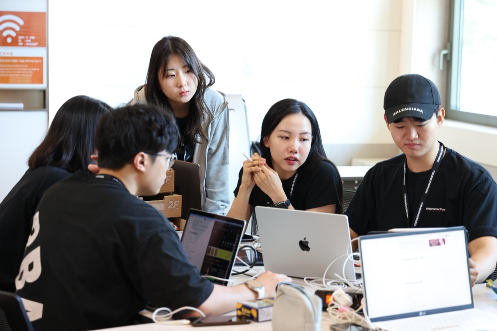 SKT, 하나금융그과 청년 AI 인재육성 위한 해커톤 성료