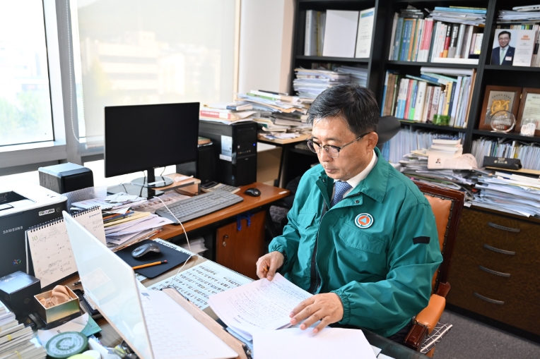 aT, 중동 무력 충돌에 김춘진 사장 주재 긴급점검회의 개최