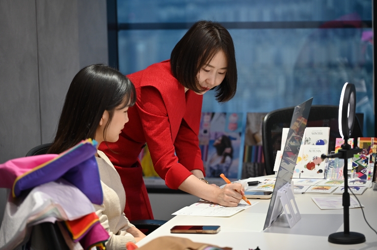 법무법인 율촌, 사내 원데이 클래스로 소통 강화