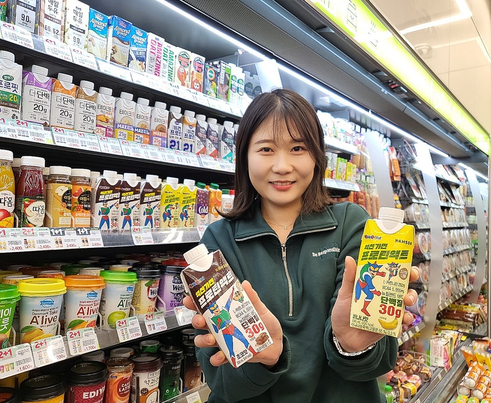 [생활경제 이슈] CU 차별화 단백질 음료, NB상품 제치고 판매 1위 등극 外