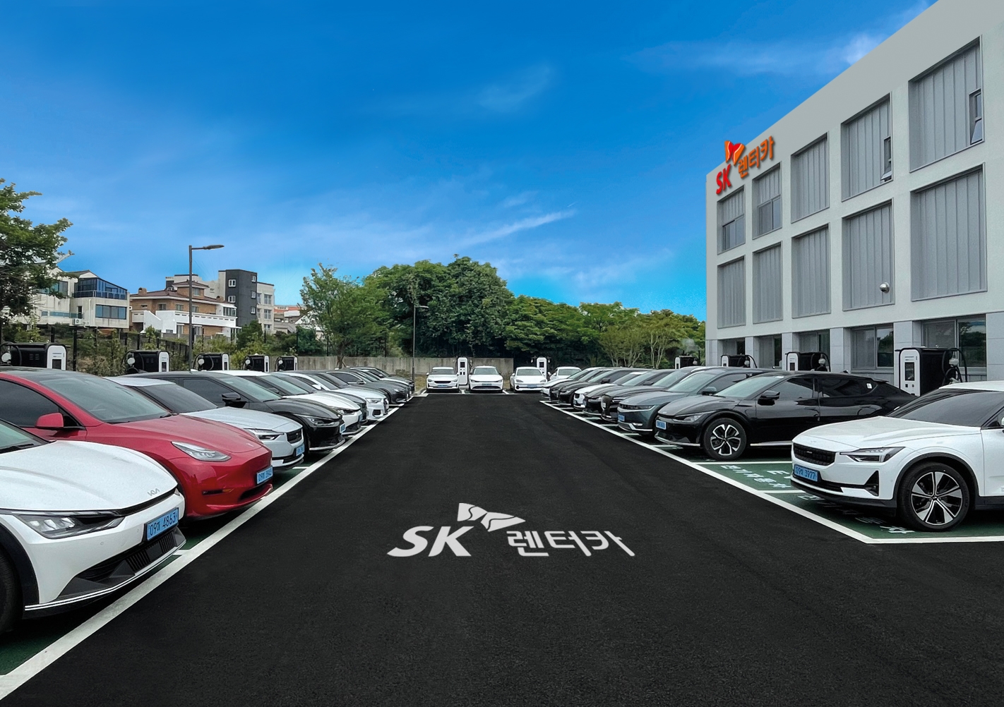 SK렌터카 제주지점 내 충전중인 전기차 모습.(사진=SK렌터카)