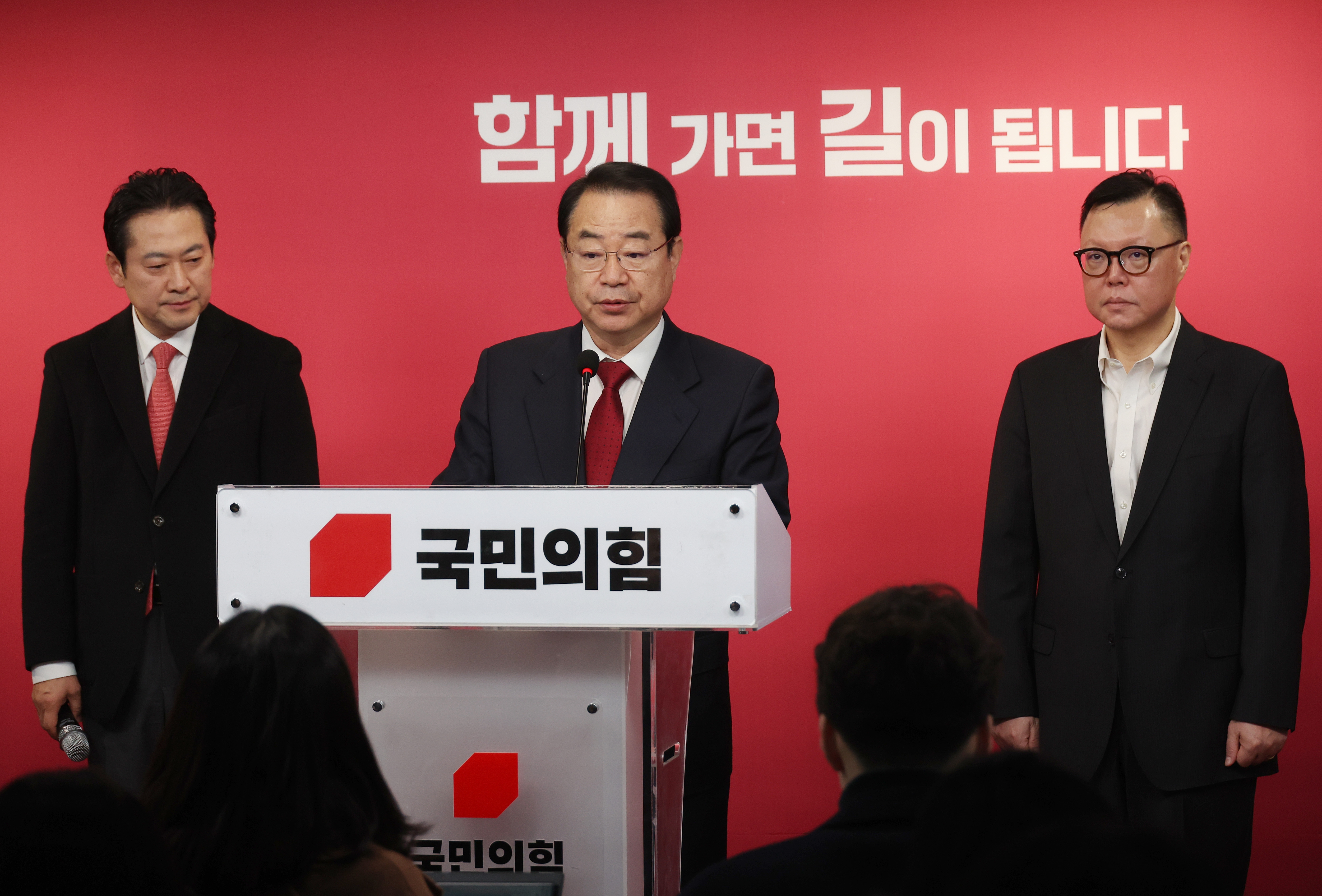 국민의힘 정영환 공천관리위원장이 18일 여의도 당사에서 5일차 면접 결과를 발표하고 있다. 사진=연합뉴스