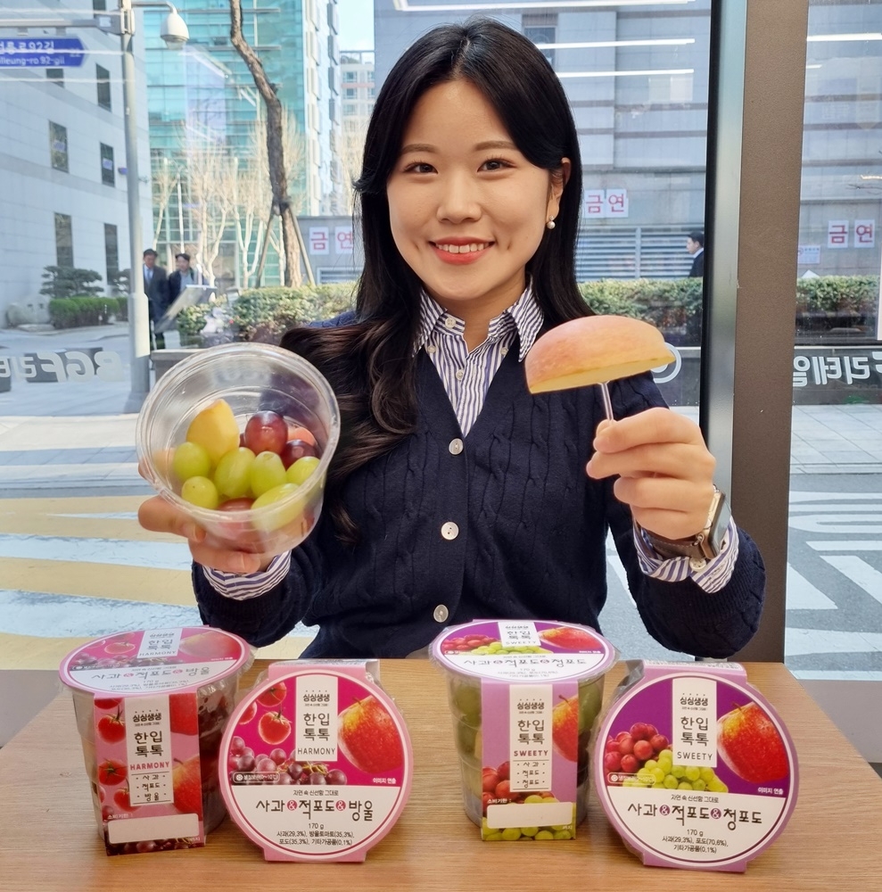 CU, 컵과일 2종 선보여