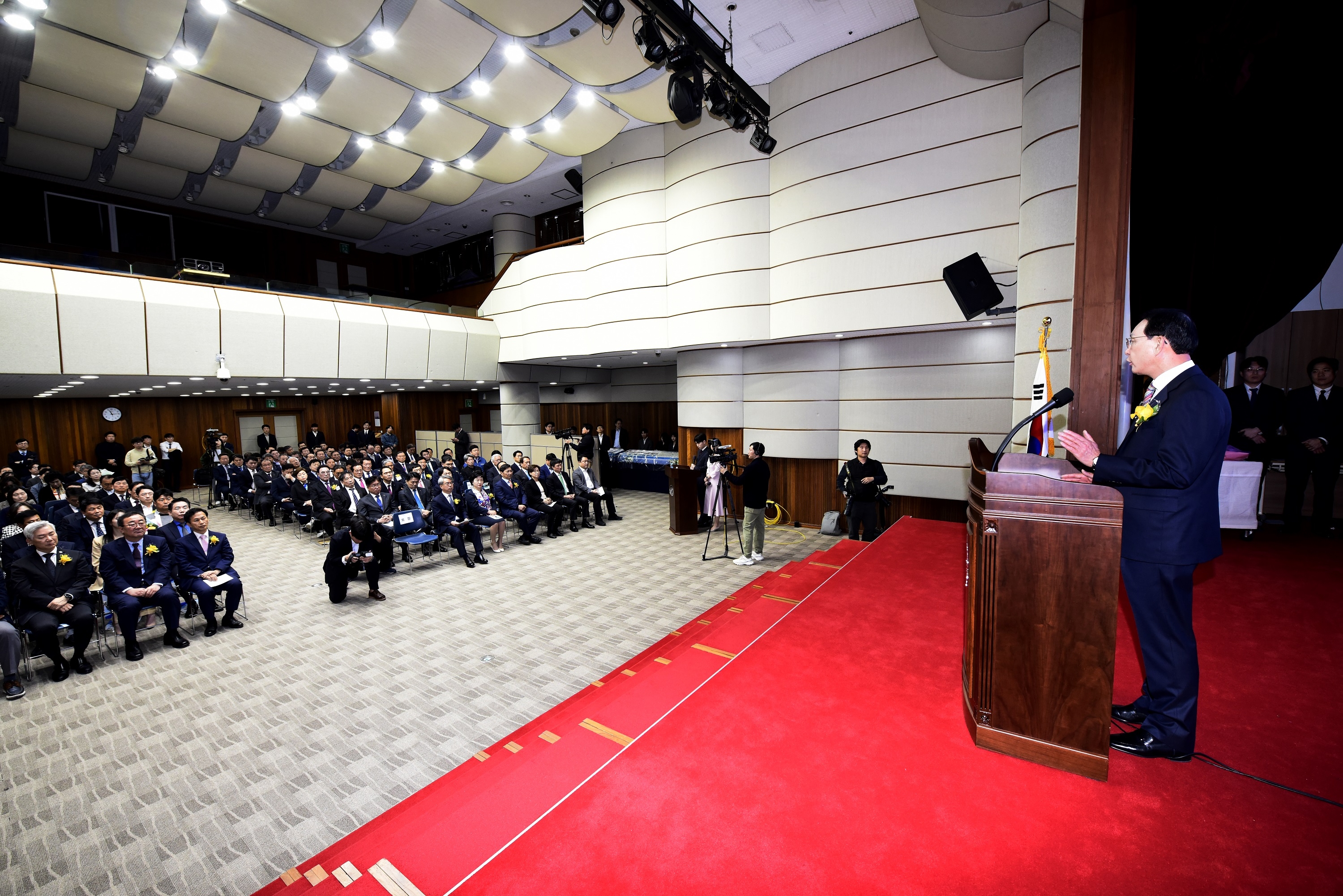 노동진 수협중앙회수장이 1일, 서울 송파구 수협 본부에서 창립 62주년을 맞아 '좋은 수산물로 어업인을 돕고 국민에 보답할 것"이라며 기념사를 하고 있다.(사진=수협중앙회)