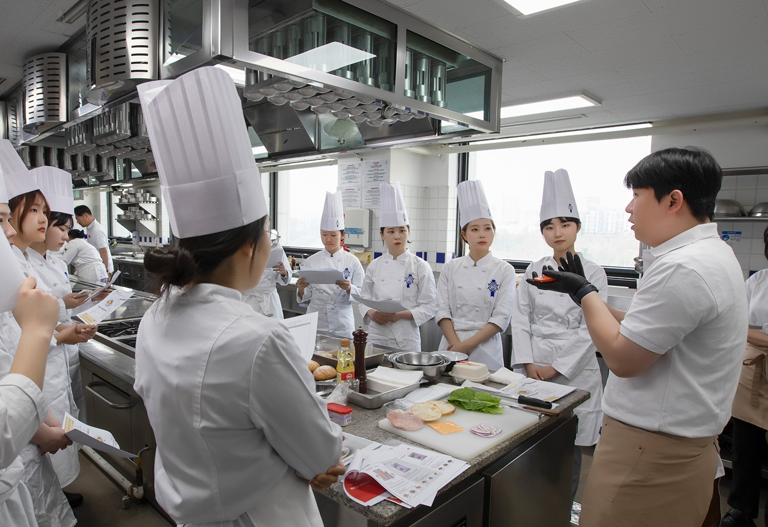 신세계푸드, ‘베러클래스’ 실시