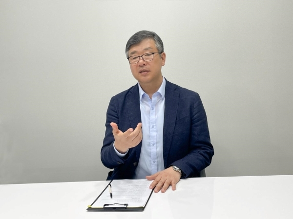 사진=민경철 변호사