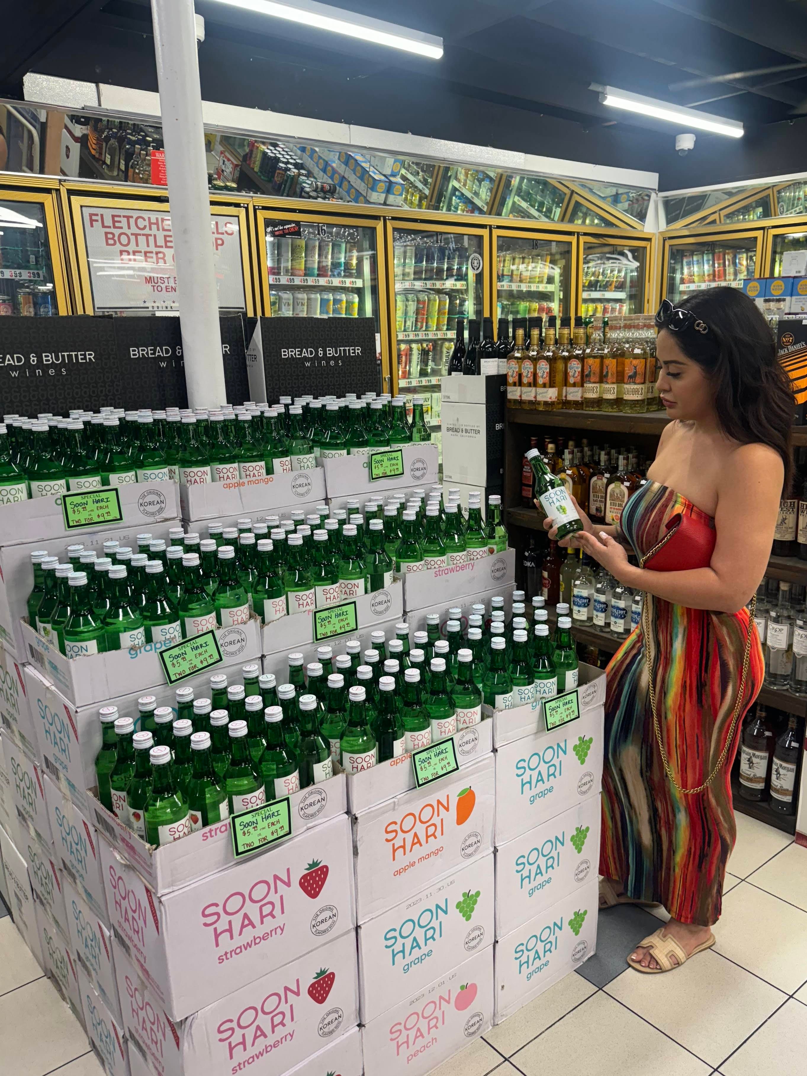 롯데칠성음료 미국 주류 전문 판매점 1만곳에 ‘처음처럼’, ‘순하리’ 입점