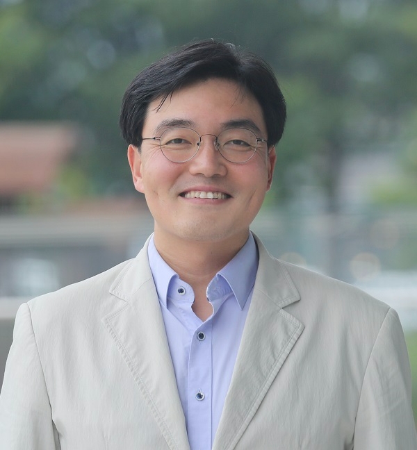 KAIST 윤동기 교수, 국제액정학회 중견학술상 수상