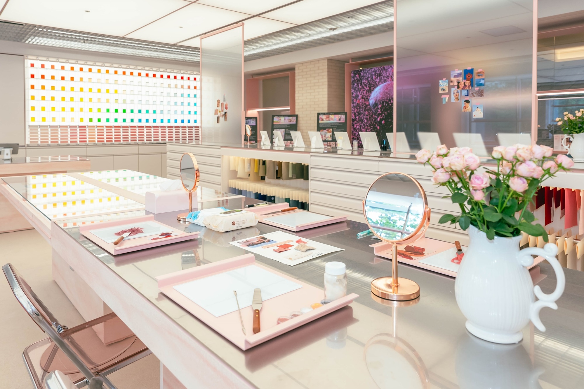 한국콜마, '컬러 아뜰리에' 오픈