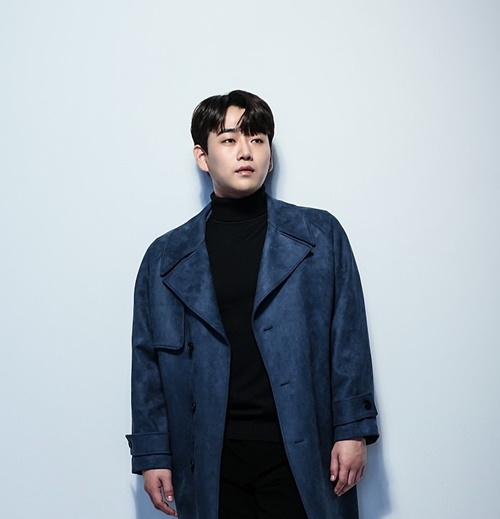 가수 황영웅 (출처 황영우 개인 SNS)