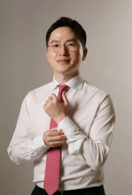 정부, 고위공직자 112명 재산 공개... 이원모 공직기강비서관 391억원 현직 최고액