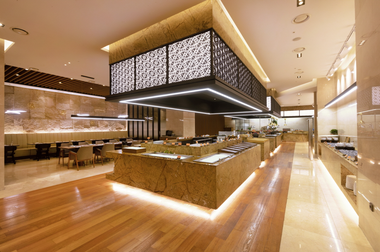 풀무원푸드앤컬처, ‘The KARA’ 뷔페 새단장 오픈