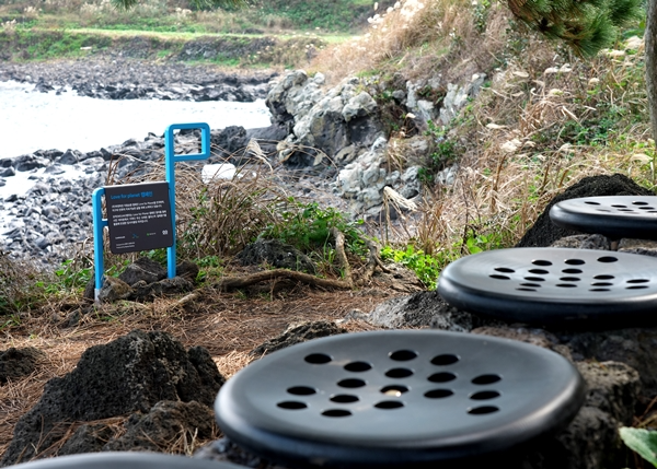 락앤락, 제주올레길에 업사이클링 ‘모작벤치’ 선보여