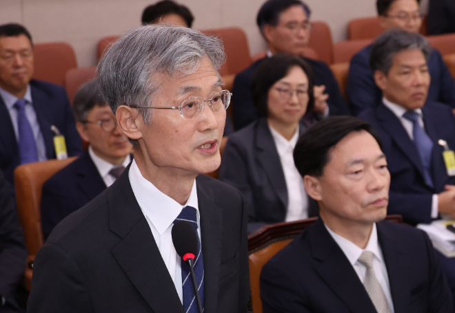 조희대 대법원장이 지난 10월 7일 국회에서 열린 법제사법위원회의 대법원 등에 대한 국정감사에 출석했다. 사진=연합뉴스