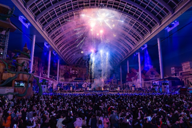 롯데월드 어드벤처, ‘2024 연말 카운트다운’ 행사 진행