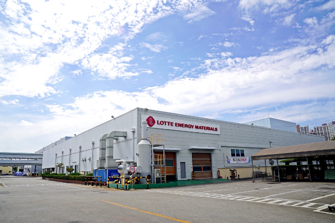 롯데에너지머티리얼즈, 업계 최초 AI가속기향 HVLP 4세대 동박 공급 개시