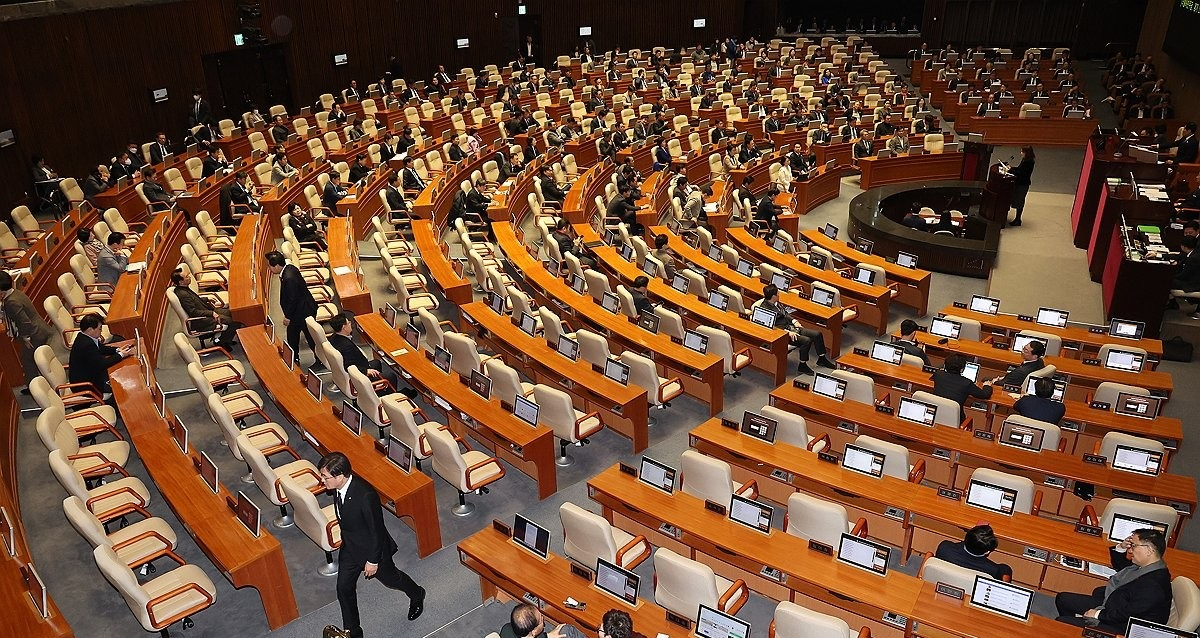 지난달 13일 '윤석열 대통령 위헌적 비상계엄 선포 내란행위 관련 긴급현안질문'이 열린 국회 본회의장(사진=연합뉴스)