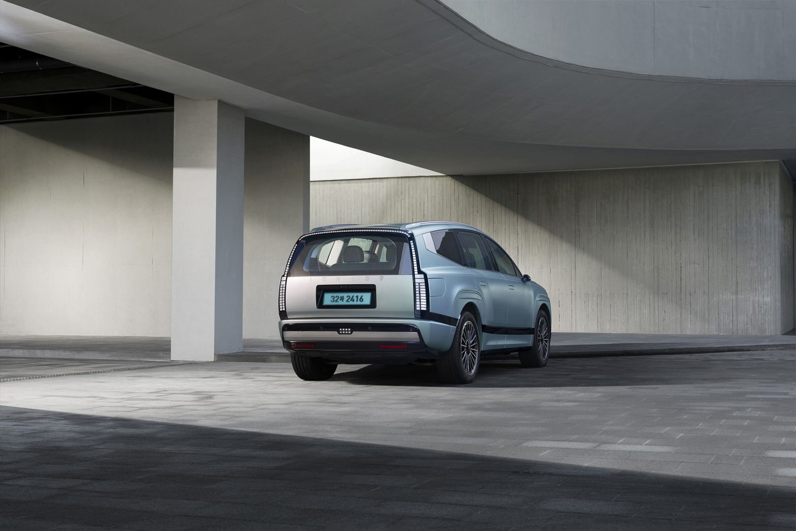 현대차, ‘아이오닉 9’ 사전 계약 시동…6715만원부터