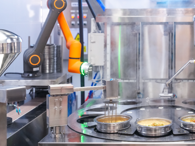 한화로보틱스, 전국 휴게소에 조리로봇 도입