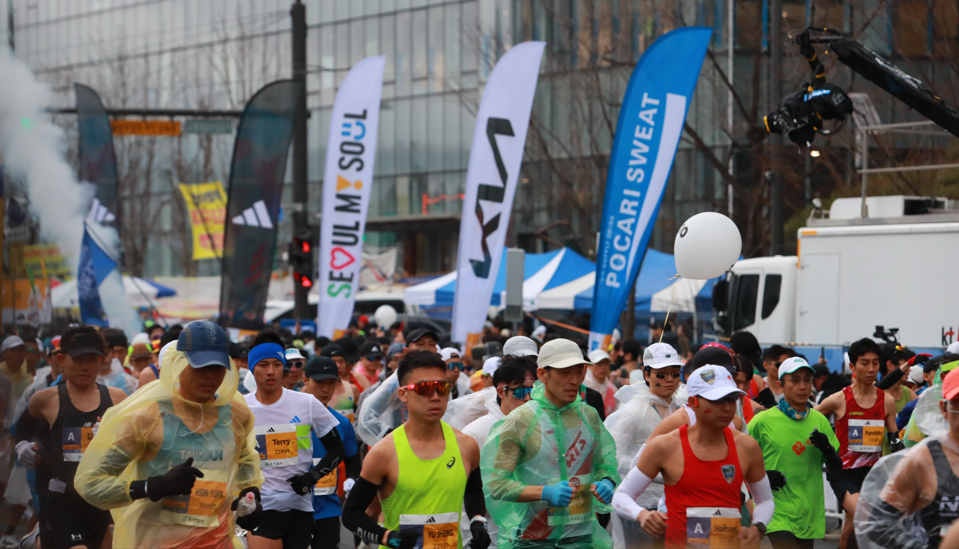 동아오츠카, 포카리스웨트 '2025 서울마라톤' 공식음료 활약