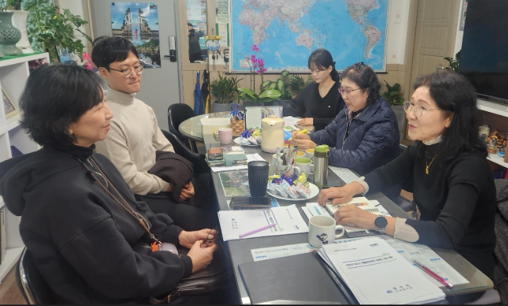 지난 13일 제10기 생활공감정책참여단과 첫 간담회를 가졌다고 밝혔다.