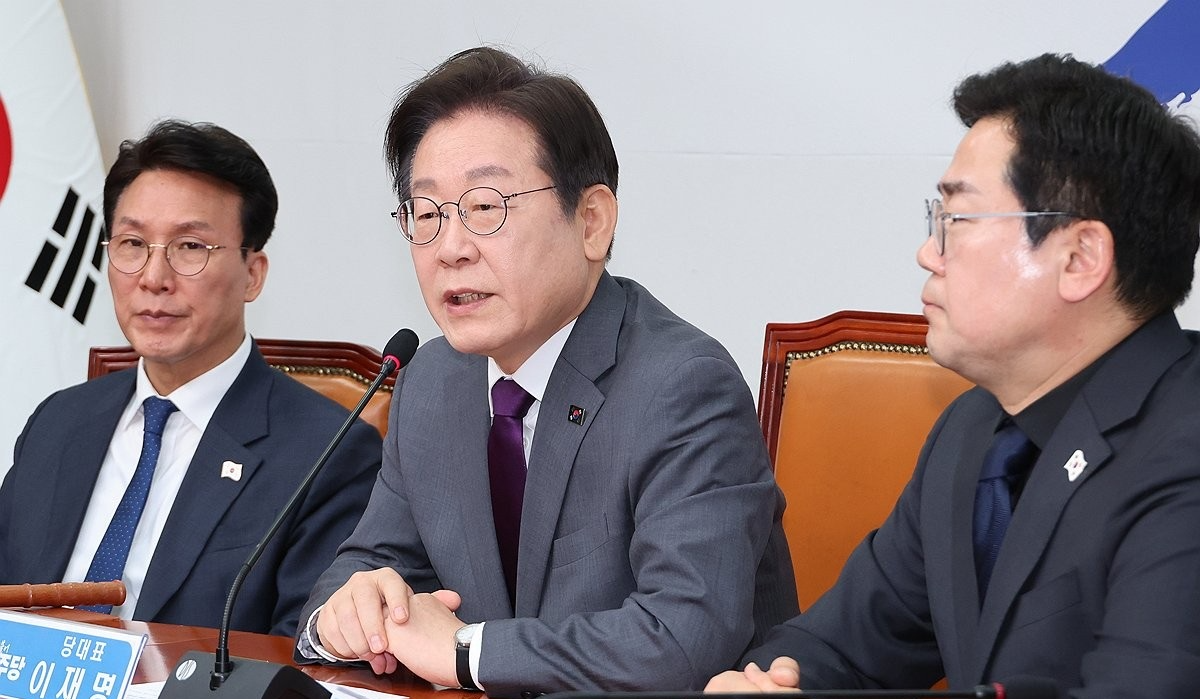 21일 최고위원회의에서 발언하고 있는 더불어민주당 이재명 대표(사진=연합뉴스)