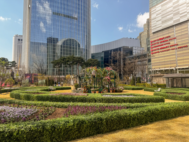 롯데월드타워, ‘2025 스프링 인 잠실’ 진행