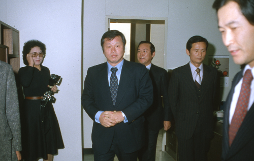 SK, 위기돌파 해법 담긴 ‘선경실록’ 복원