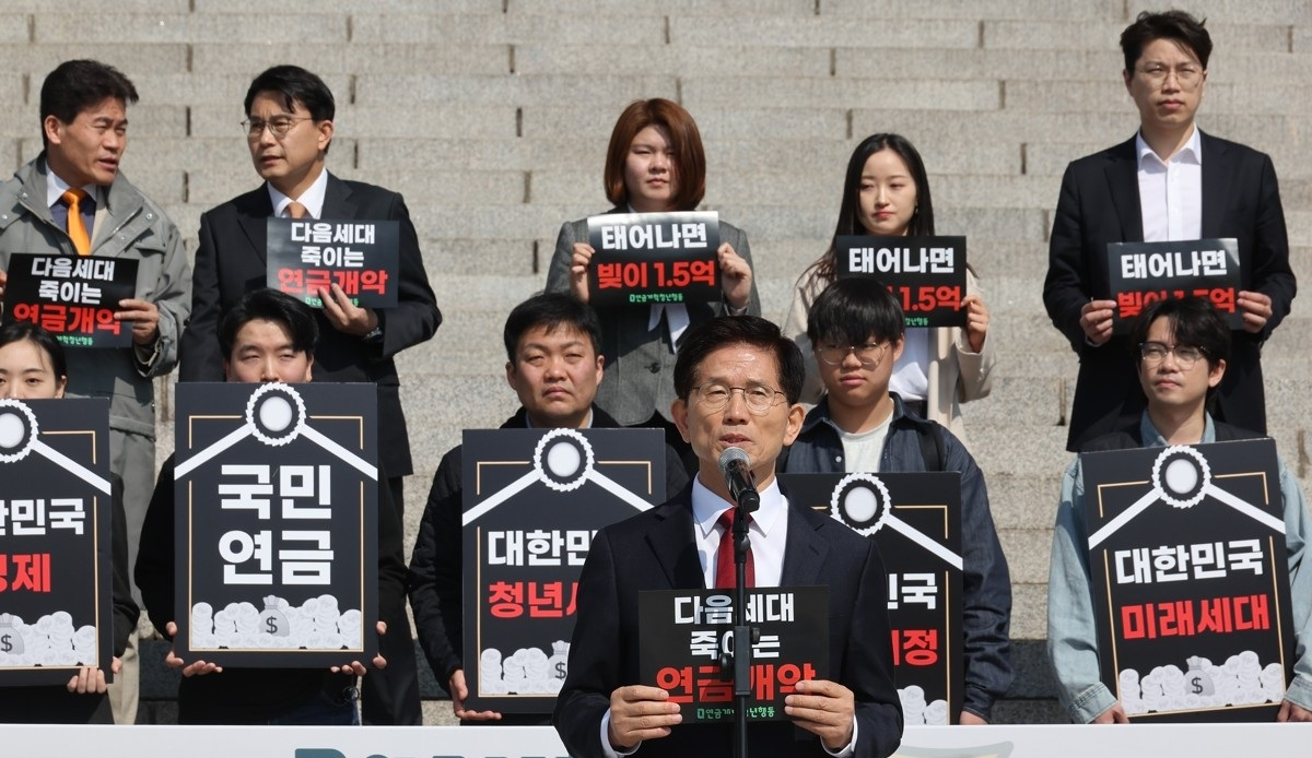 발언하는 김문수 전 고용노동부 장관(사진=연합뉴스)