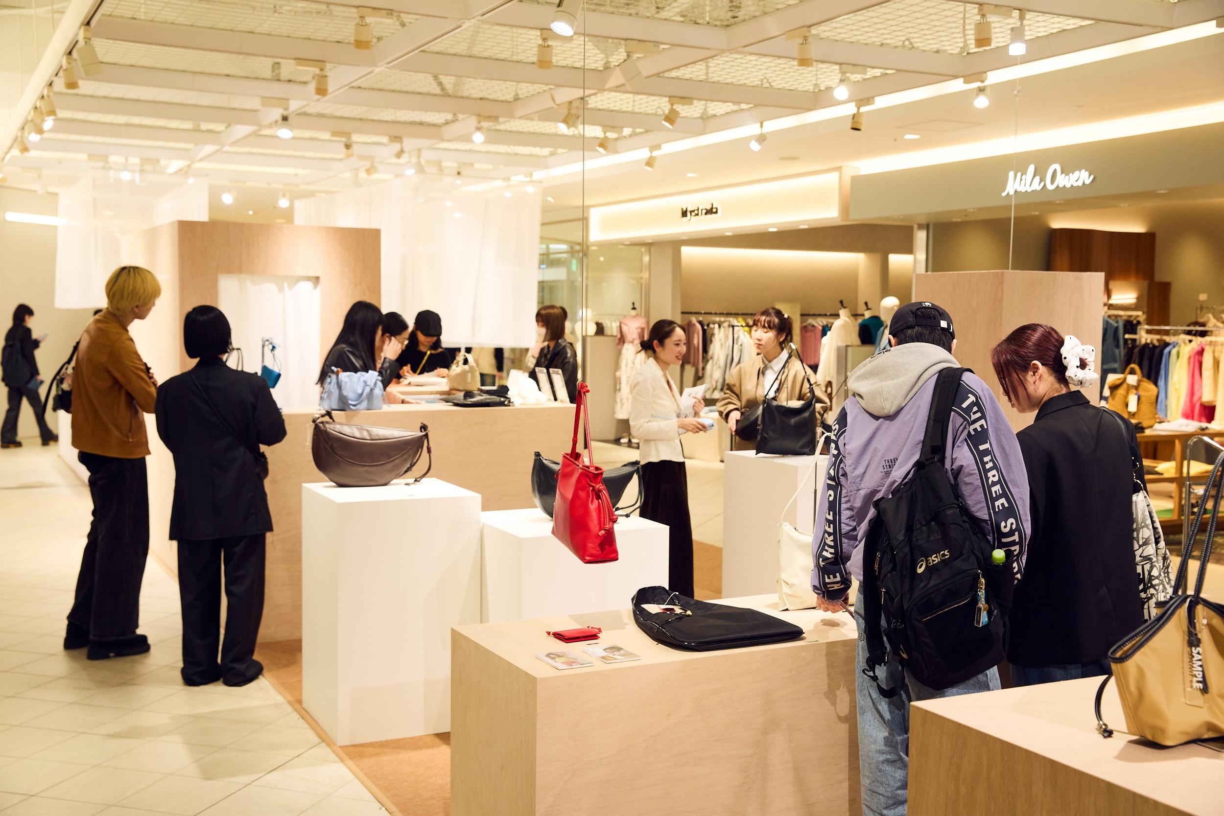 코오롱FnC 아카이브 앱크, 첫 일본 팝업 진행