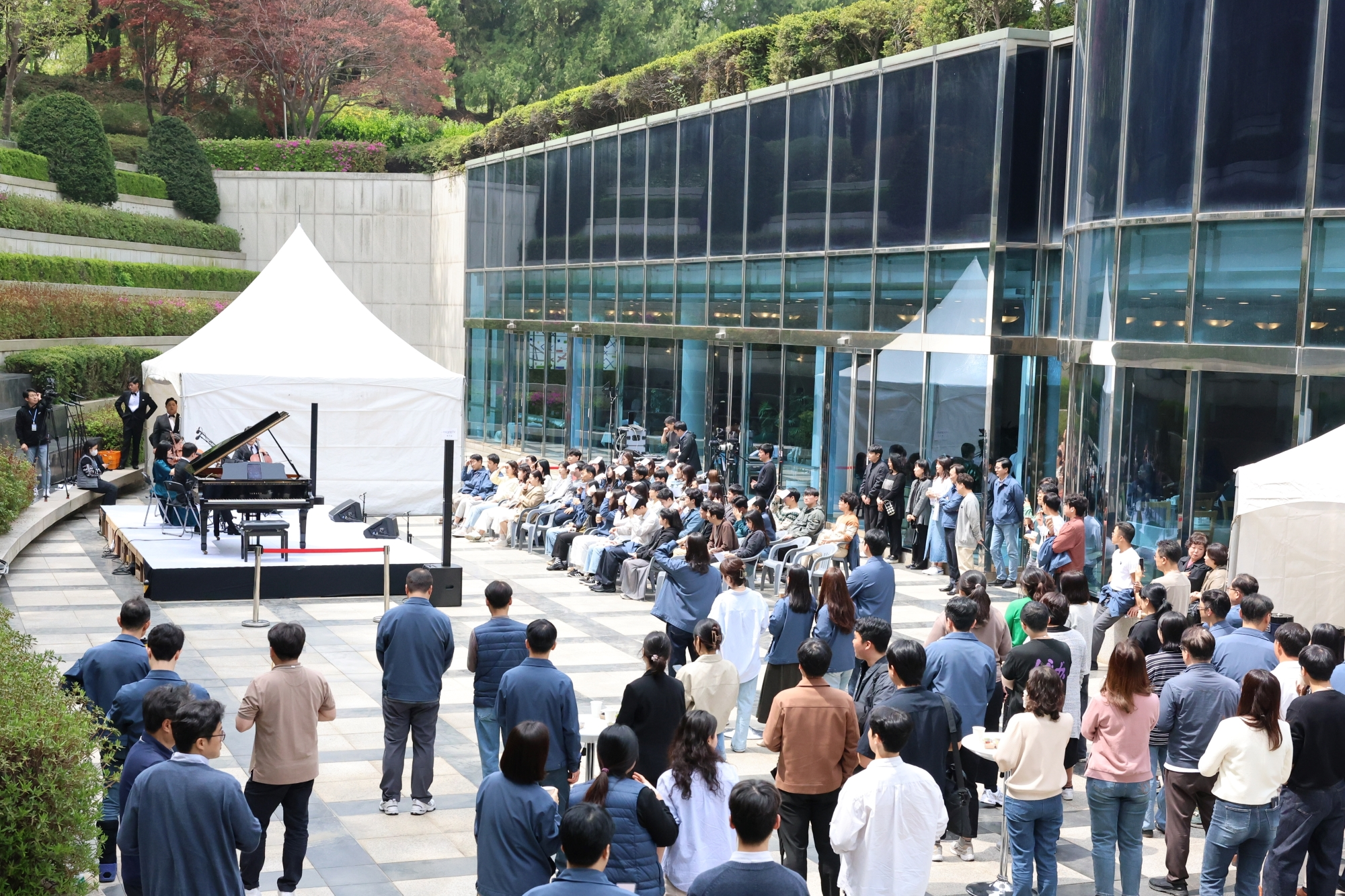 농심, ‘음악이 흐르는 벚꽃, 쉼표’ 진행