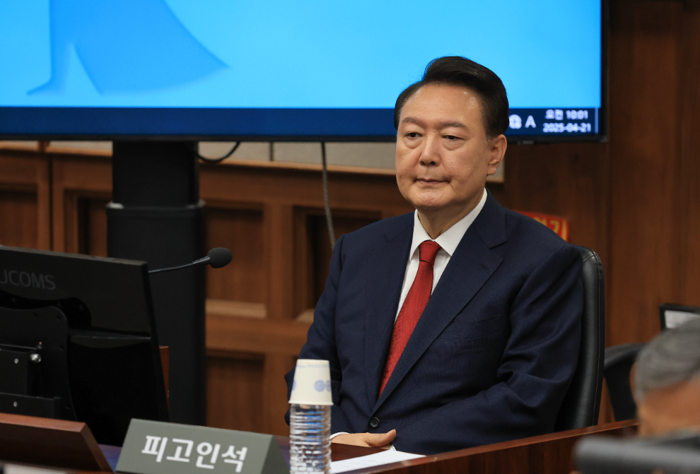 21일 2차 재판에 참석한 윤석열 전 대통령(사진=연합뉴스)