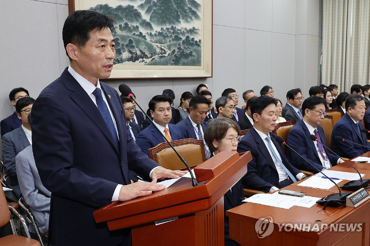 김민기 국회사무총장 (사진=연합뉴스)