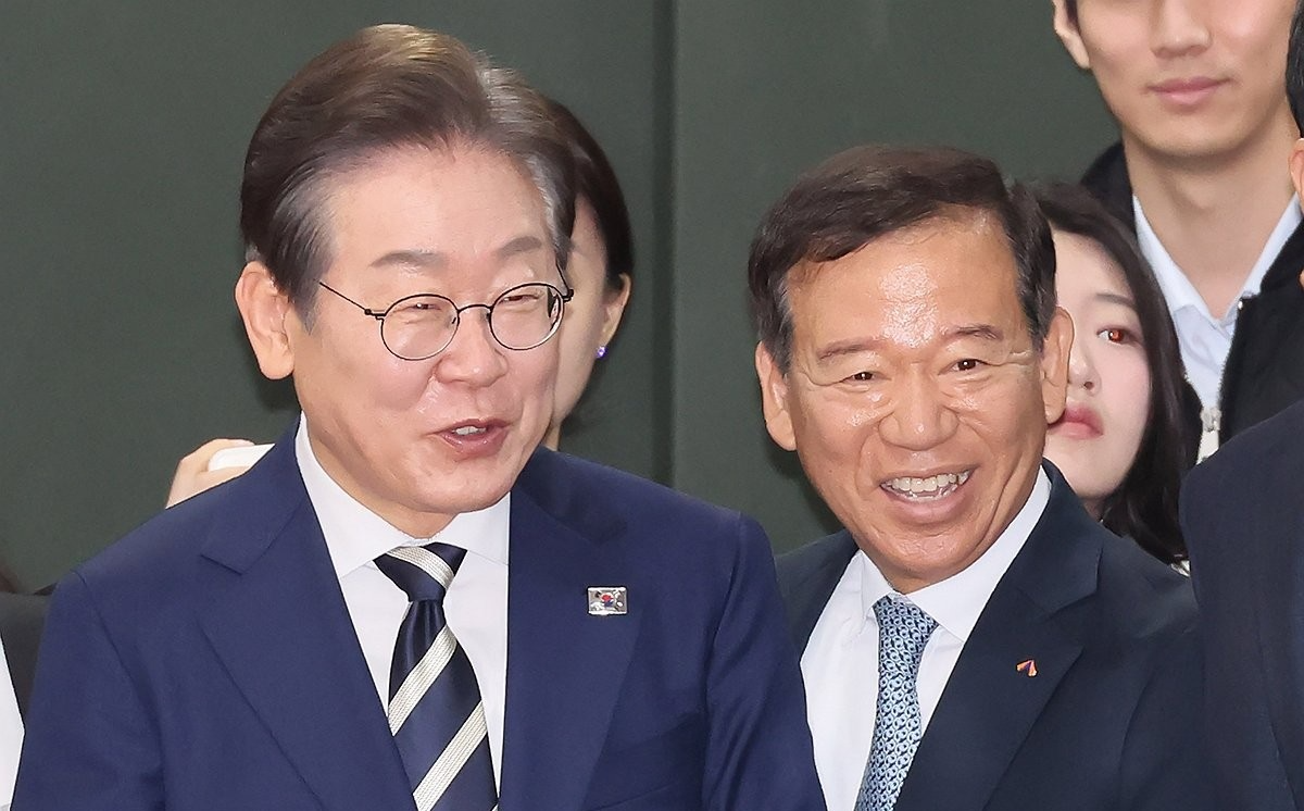 자본시장 활성화 간담회 참석하는 이재명 후보(사진=연합뉴스)