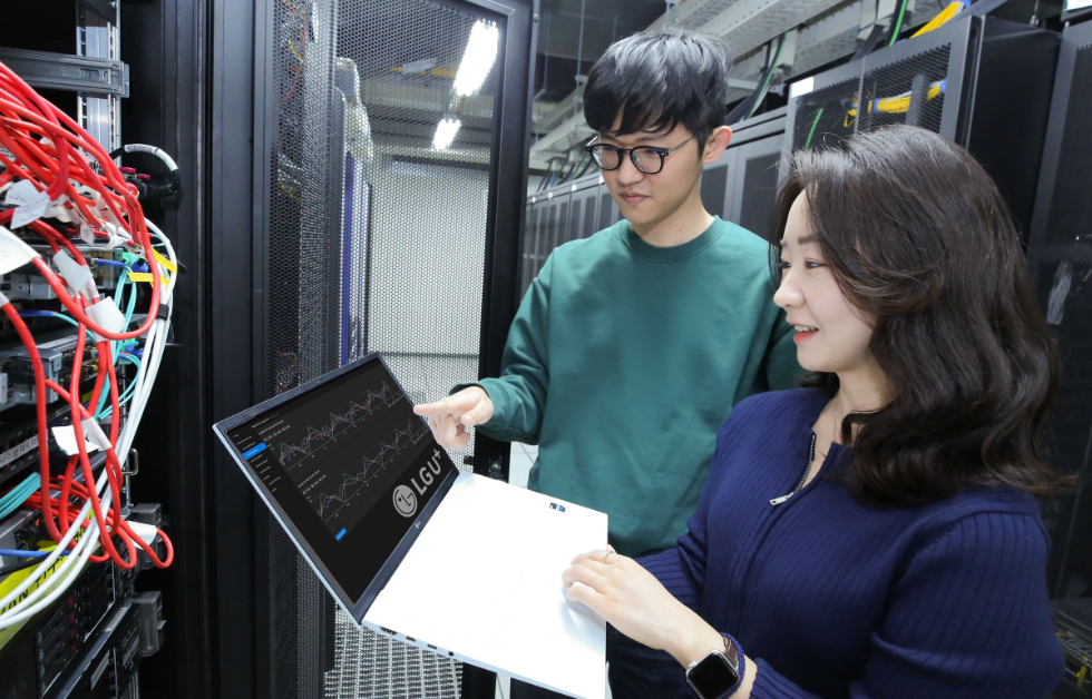 LG유플러스, 에릭슨과 AI 기반 네트워크 장애 예측 기술 시연
