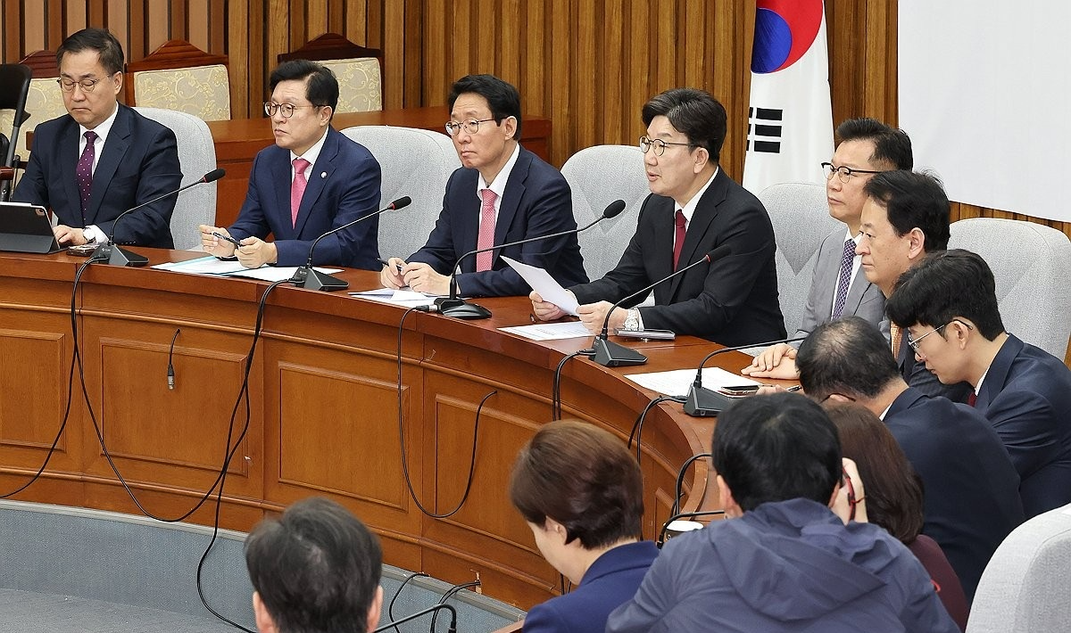 원내대책회의 주재하는 권성동 원내대표(사진=연합뉴스)