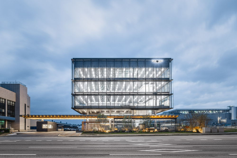 ‘제네시스 청주’ 외관.(사진=제네시스)