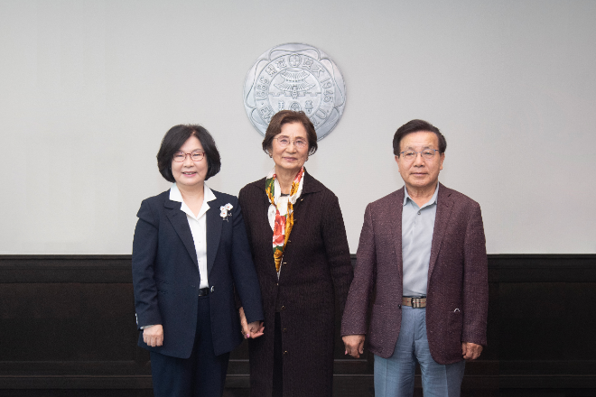 이화여대 김동우 동창, 모교에 이화 웨스트 캠퍼스 건립기금 10억원 기부