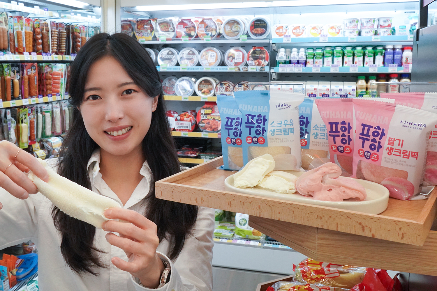 세븐일레븐 ‘푸하하프렌즈 생크림떡’ 라인업 선보인다