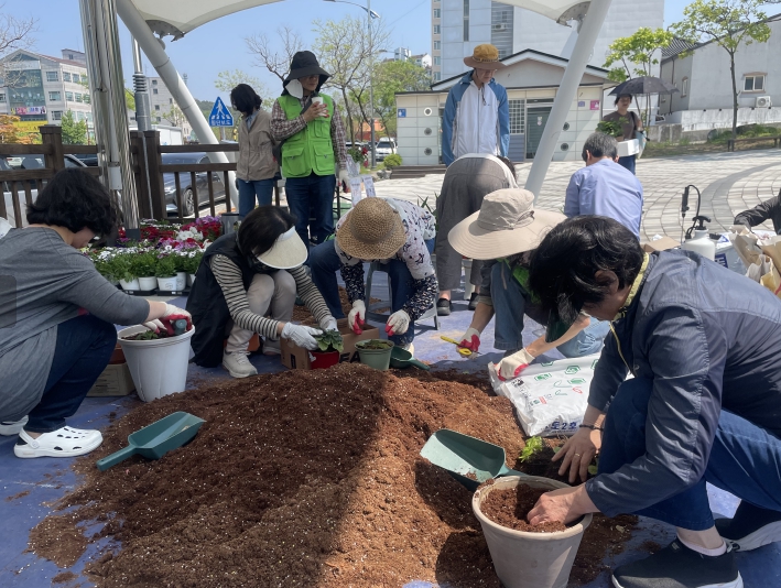 찾아가는 반려식물 일일강좌 성료