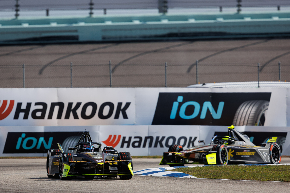 한국타이어 후원, 포뮬러 E 시즌 11 ‘2025 한국 상하이 E-PRIX’ 개막