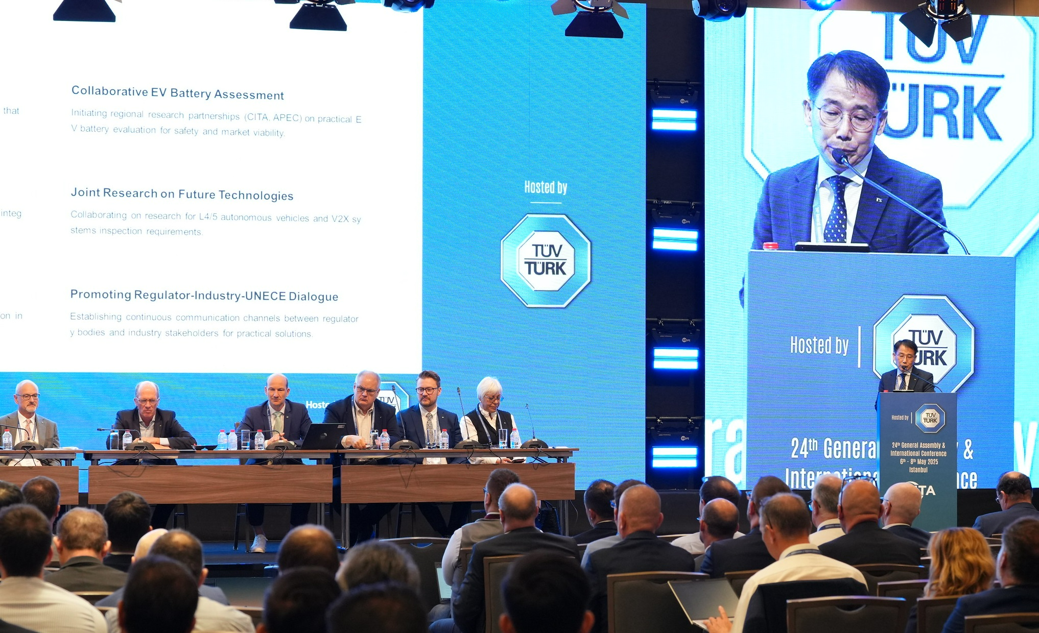 5월 6일 튀르키예 이스탄불에서 개최된 국제자동차검사위원회(CITA) 24th 총회에서 TS 첨단자동차검사연구센터장이 아시아·오스트랄라시아 활동 계획을 발표하고 있는 모습.(사진=TS)