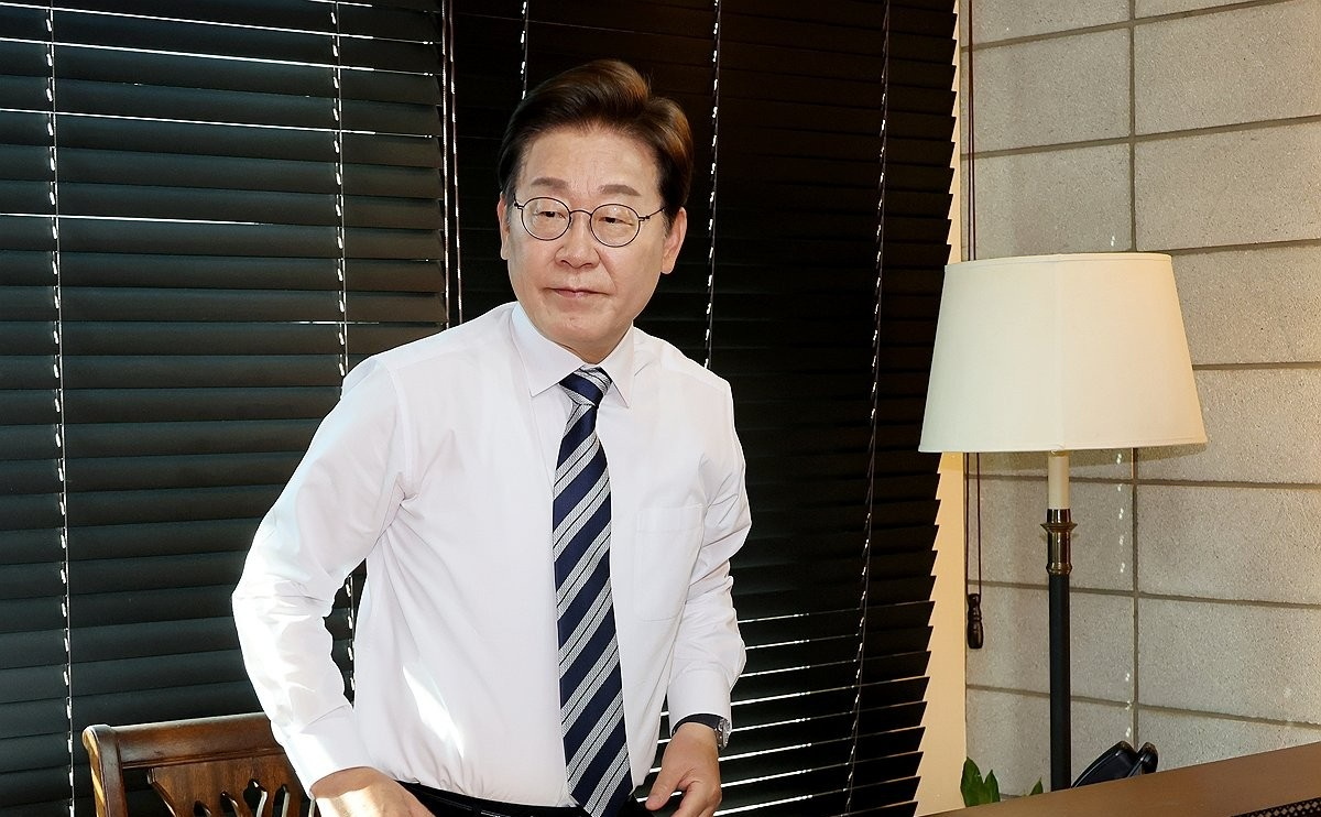 합참의장과 통화 마친 이재명 대통령(사진=연합뉴스)