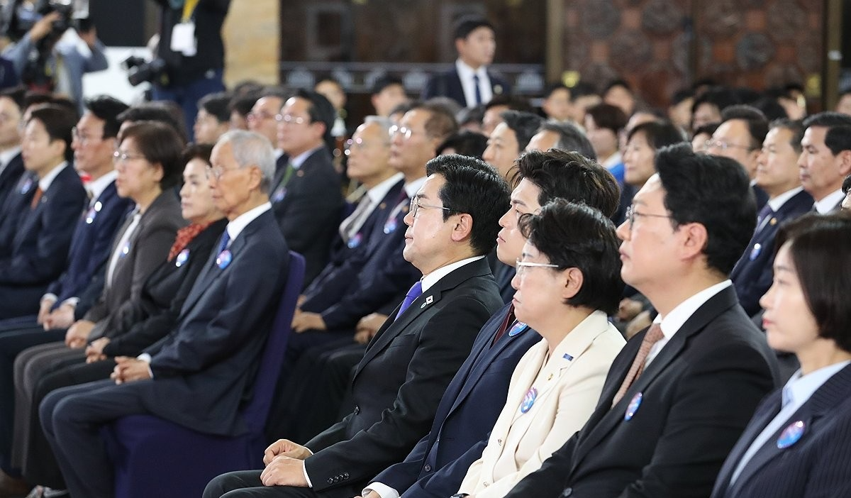 이재명 대통령 취임연설 경청하는 여야 지도부(사진=연합뉴스)