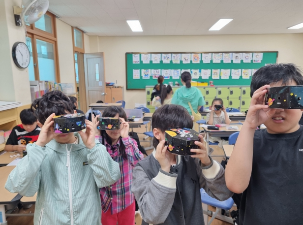 충북교육청, 교육 격차 해소를 위한 이동과학교실 운영(달달무슨달)