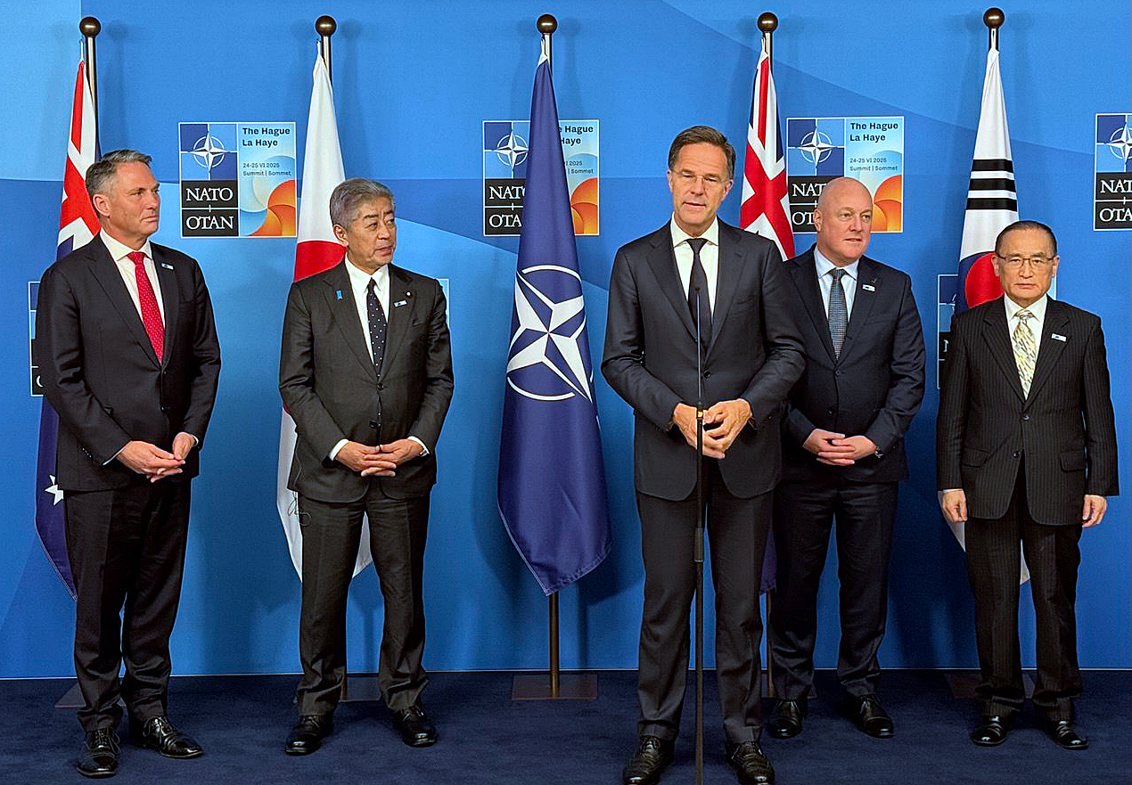 대통령실, 나토 총장에 李대통령 친서 전달... 韓-나토 방산협의체 신설 전망