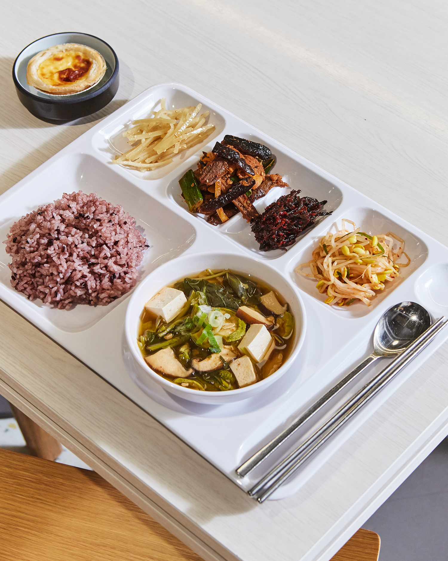 신세계푸드, 국산 임업 농가 지원