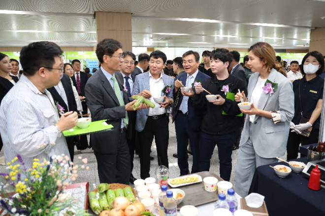 도로공사, '2025 휴게소 음식 FESTA' 개최